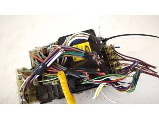 Pojistková skříňka amr1552 Land Rover Discovery 1996