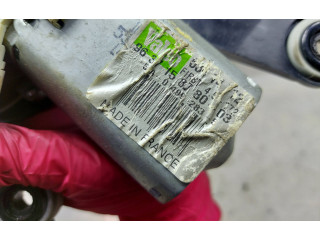 Моторчик заднего дворника 9637158780    Citroen C2