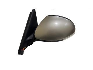Зеркало электрическое Skoda Yeti (5L) 2009 - 2017 года