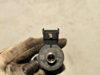 Форсунка 0445110728    Nissan X-Trail T32 для дизельного двигателя M9RA868 2