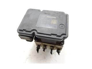 Блок АБС 8G9N2C405AC, 30681619   Volvo  V70  2008 - 2013 года