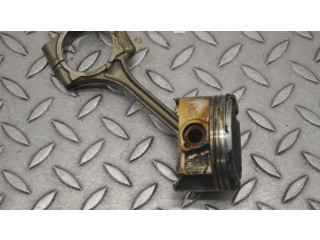 Píst AD70748 Subaru XV FB16