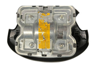 Подушка безопасности водителя 8200677496 Renault Clio III