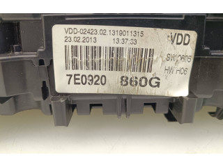 Přístrojová deska Volkswagen Transporter - Caravelle T5 2013 7E0920860G