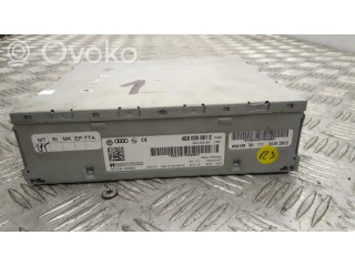 Радио/ проигрыватель CD/DVD / навигация