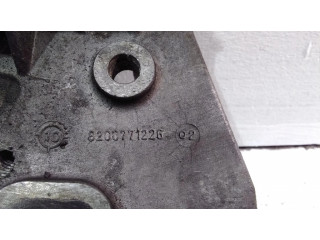 Кронштейн крепления двигателя