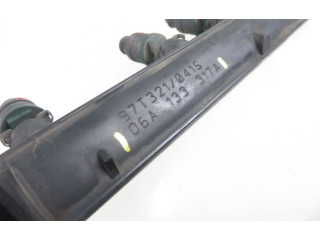 Топливная рампа 037906031AA, 06A133317A Audi A3 S3 8L для двигателя AKL