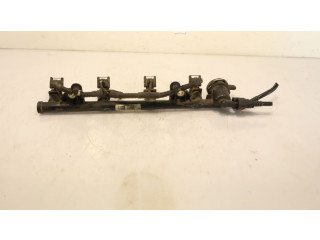 Магистральная трубка топлива    Ford Fiesta