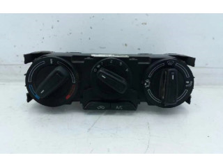 Блок управления климат-контролем 6V0820045A Skoda Fabia Mk3 (NJ)