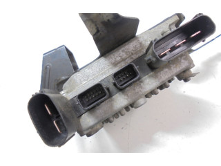 Блок управления двигателем ECU