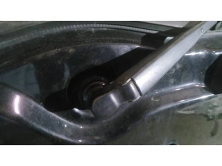 Моторчик заднего дворника     Jeep Liberty