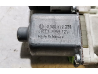 Передний двигатель механизма для подъема окон