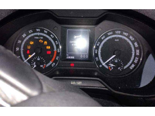 Панель приборов 5E0920749   Skoda Octavia Mk3 (5E)       