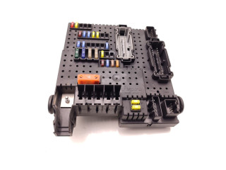 Блок предохранителей 30728512, 05W193   Volvo XC90    