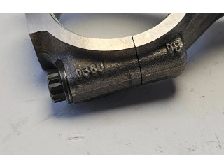 Píst 026038J Volkswagen Tiguan CBB