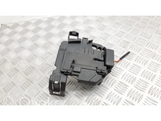 Узел подключения плюсовых проводов