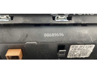 Дисплей    9836586480   Peugeot Partner III