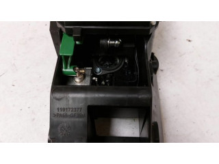 Механизм переключения передач (кулиса) (в салоне)