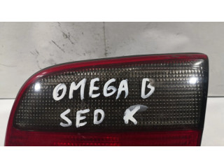 Задний фонарь правый сзади 45300    Opel Omega B1   1994-1999 года