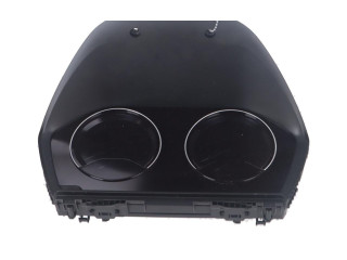 Přístrojová deska BMW 2 F46 2022 5A3B664