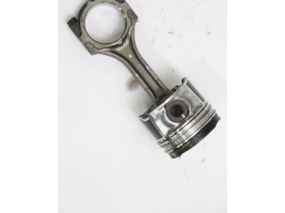 Píst 132010R011, 132010R011 Toyota RAV 4 (XA30) 2AD-FHV