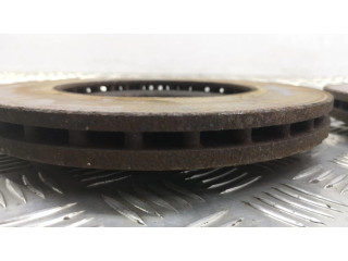 Передний тормозной диск Alfa Romeo Giulietta 1.6