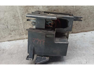 Pojistková skříňka Řídící jednotka BSM 5243290 Saab 9-5 2002