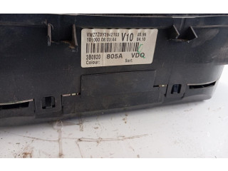 Панель приборов 3B0920805A   Volkswagen PASSAT       