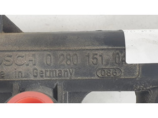 Топливная рампа 0280151048 Alfa Romeo Spider 916 2.0