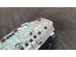 Панель приборов 0P017900 Mitsubishi Carisma