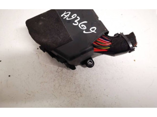 Блок предохранителей     Audi A8 S8 D3 4E    