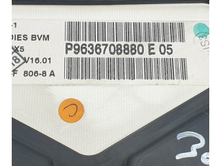 Přístrojová deska Peugeot 307 2001 9636708880