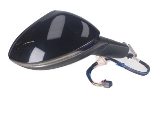 Зеркало электрическое Volkswagen Golf VIII 2019 - года