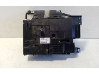 Pojistková skříňka 7P0937548F Volkswagen Touareg II 2011