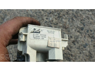 Блок управления климат-контролем 657419D   Peugeot 306