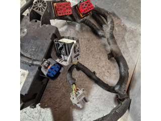 Pojistková skříňka BK2T14A175AA, A6GGGF30 Ford Transit Custom 2015