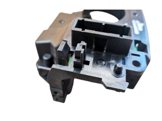 Ручка стеклоочистителей 30658614   Volvo V70