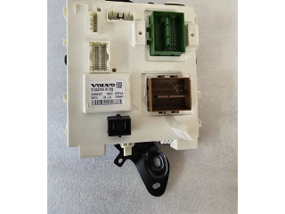 Блок комфорта 31453184 Volvo XC40