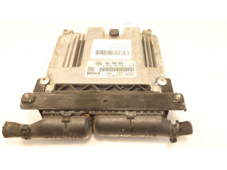 Блок управления двигателем Блок управления 0261201637   Volkswagen PASSAT B6