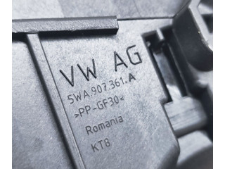 Блок предохранителей 5WA907361A Skoda Octavia Mk4