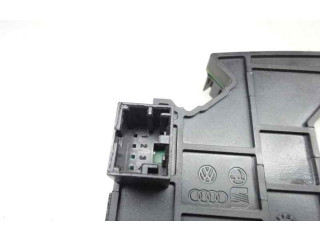 Подушка безопасности водителя 8E0953549Q Audi A4 Allroad