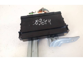 Блок управления 88281xa200, x1t18972h1   Subaru B9 Tribeca