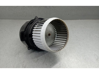 Вентилятор печки    M01163606680, M01163606685   Dacia Sandero