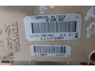 Pojistková skříňka 892210F010 Toyota Corolla Verso E121 2005