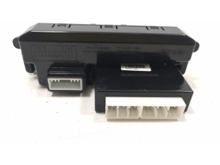 Дисплей    945101K000, 937001K000   Hyundai ix20