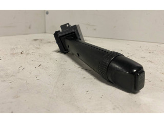 Ручка стеклоочистителей 30768101, J5W37D   Volvo V70