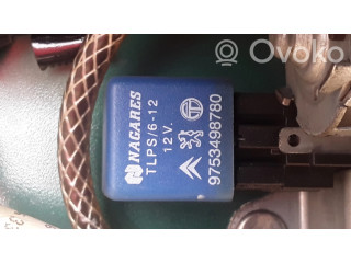 Стеклоочиститель заднего стекла