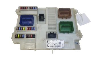 Блок предохранителей CG9T14C256FA, 31314511AB Volvo S60