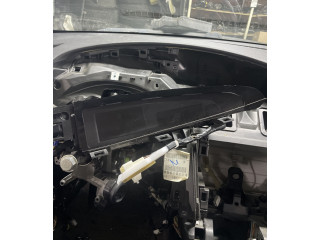 Дисплей 4682008982 Mazda 3 II