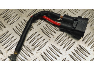 Другая деталь отсека двигателя